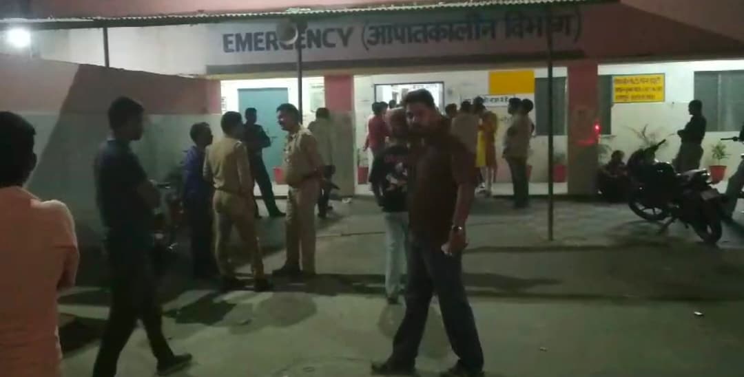 Bareilly News : जुआरियों ने पुलिस टीम पर किया हमला, एसआई समेत दो घायल, नौ गिरफ्तार 