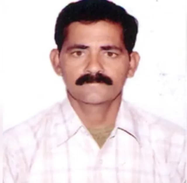 Sonbhadra News : चाकूओं से गोदकर पत्रकार की हत्या, हाफ एनकाउंटर के बाद एक आरोपी गिरफ्तार 