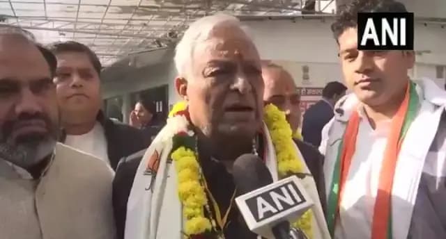 दिल्ली MCD चुनाव में बीजेपी को दो सीटों का नुक्सान, कांग्रेस का खुला खाता 