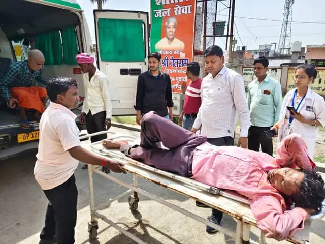 Shahjahanpur news : अज्ञात वाहन की टक्कर से बाइक सवार पति-पत्नी घायल जिला रेफर