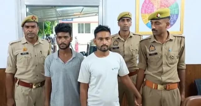 UP News : गलफ्रेंड के शौक पूरा करने के लिए लूट लिया ऑटो 