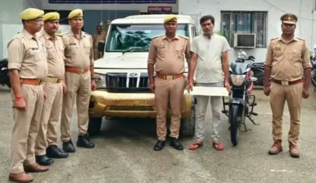 Sonbhadra News : 36 घंटे में शक्तिनगर पुलिस ने बोलेरो चोरी का किया खुलासा, शातिर चोर गिरफ्तार