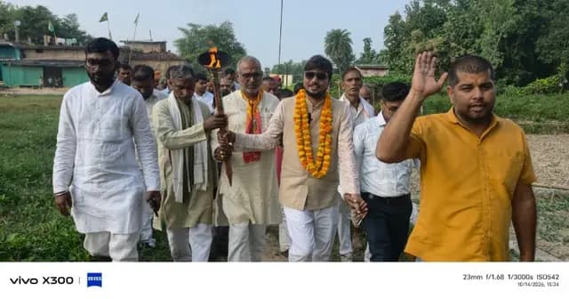 Sonbhadra News : नशा मुक्ति संकल्प यात्रा का शंखनाद, मशाल जुलूस से गूंजा सोनभद्र 