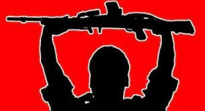 CG News : 14 इनामी नक्सली सहित 50 नक्सलियों ने पुलिस अधिकारियों के सामने किया आत्मसमर्पण 