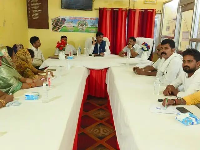 Sonbhadra news : नगर पंचायत चोपन में बोर्ड बैठक सम्पन्न, वार्ड की समस्याओं पर हुई चर्चा