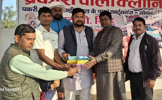 Sonbhadra News :TCD क्रिकेट मैच -दानापुर ने जौनपुर को 132 रनों किया पराजित