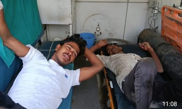 Chandauli Breaking News : जमीनी विवाद में खूनी संघर्ष, दो पक्षो मे मारपीट के दौरान चली गोली, वीडियो वायरल 