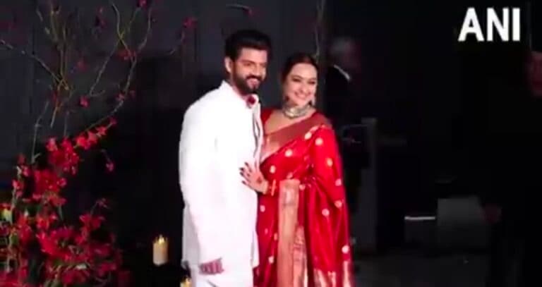 बॉलीवुड एक्ट्रेस सोनाक्षी सिन्हा ने अपने ब्वॉयफ्रेंड जहीर इकबाल से रचाई शादी