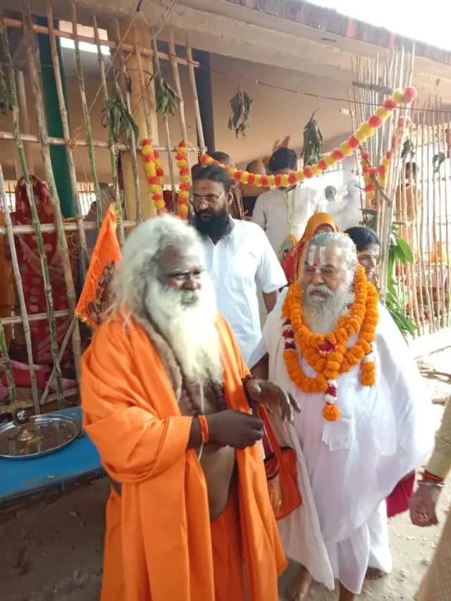 पंचकुंडीय विराट रुद्र महायज्ञ की नौवें दिन हुई पूर्णाहुति