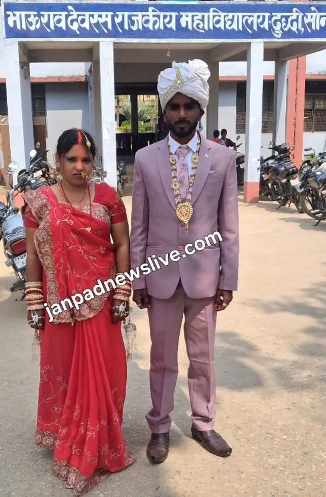 Sonbhadra News :सात फेरे लेने के बाद दुल्हन ससुराल नहीं बल्कि सीधे पहुंच गई यहां,दूल्हा बाहर 3 घंटा करता रहा इंतजार, दुल्हन बोली ये था जरूरी