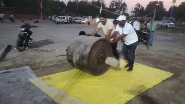 Sonbhadra News : चोपन रेलवे ग्राउंड पर होगा 10 ओवर का नॉकआउट मैच, तैयारी पूरी