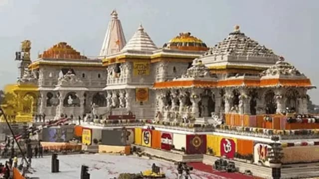 UP News : अयोध्या में रामलला की पूजा व्यवस्था में बड़ा बदलाव, 15 अगस्त से लागू होगा नया ड्रेस कोड