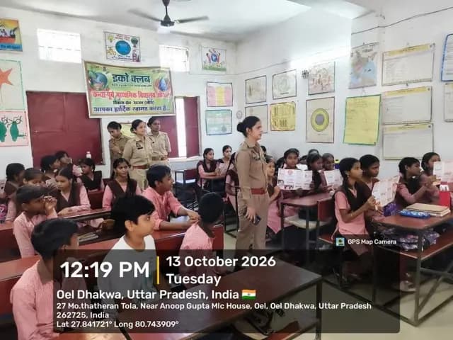 Lakhimpur kheri news : मिशन शक्ति अभियान 6.0: छात्राओं और शिक्षकों को किया सम्मानित, महिलाओं को सुरक्षा के प्रति किया जागरूक